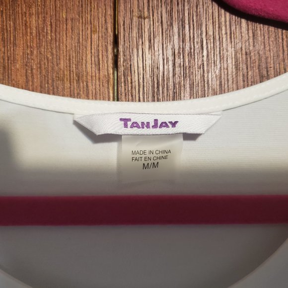 Embellished sleeveless top - Picture 3 of 5